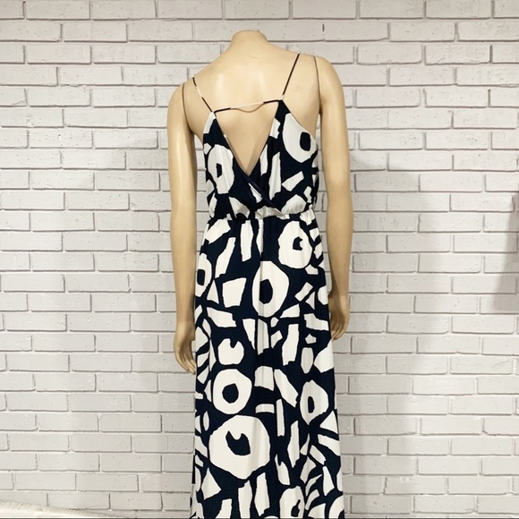 Loft Women’s Navy And White Abstract Print Maxi - Picture 9 of 11